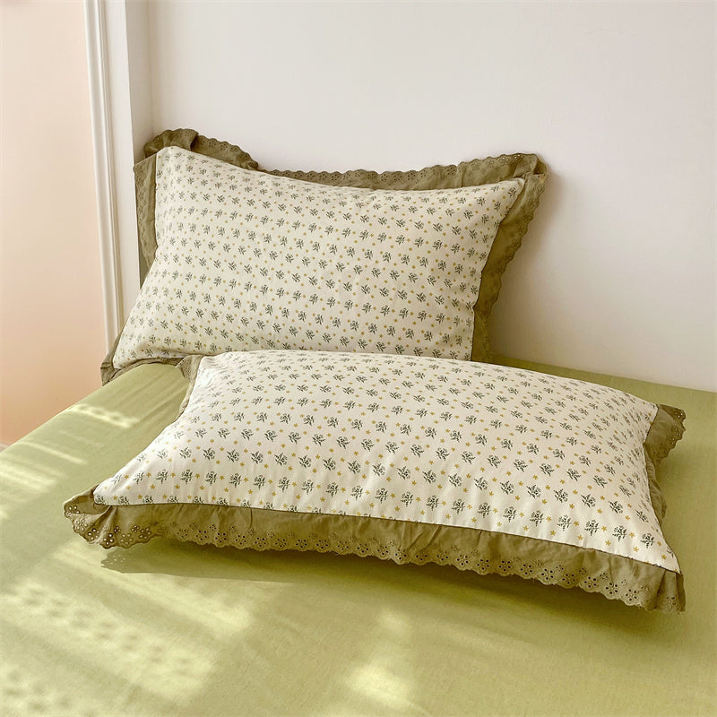 Lotus Breeze Bedding Set